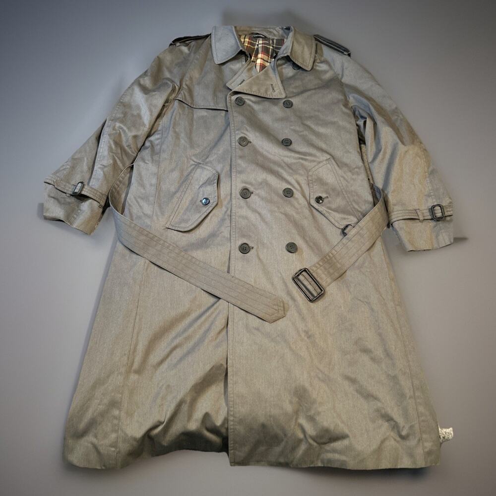 Men’s 42R Cotton Blend Trench Coat Made in Poland Plaid Lined Double Breasted